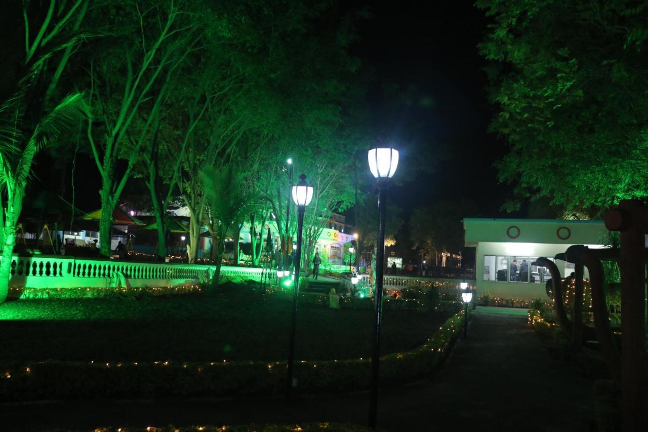 Fun And Food Resort & Holidays Harsola Esterno foto