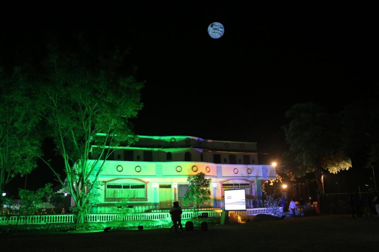 Fun And Food Resort & Holidays Harsola Esterno foto