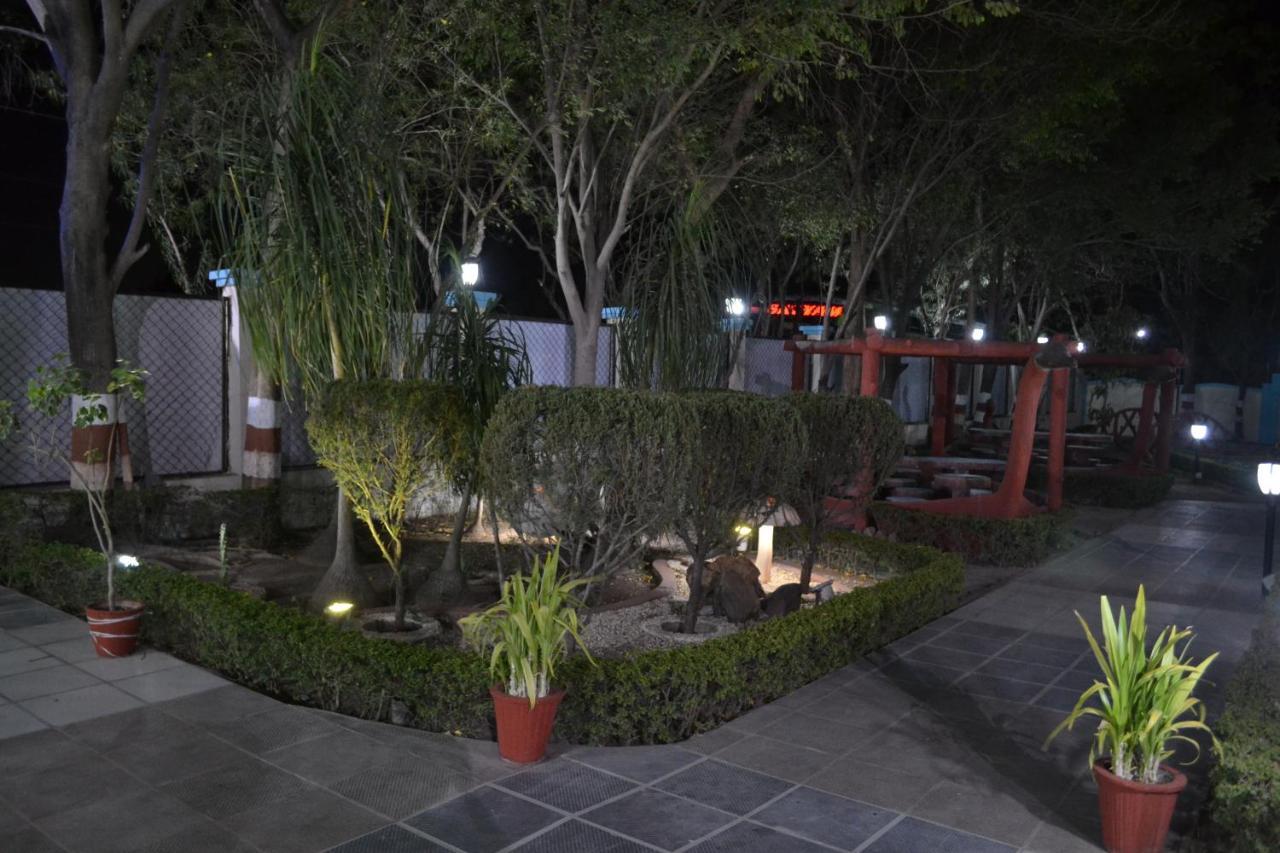 Fun And Food Resort & Holidays Harsola Esterno foto
