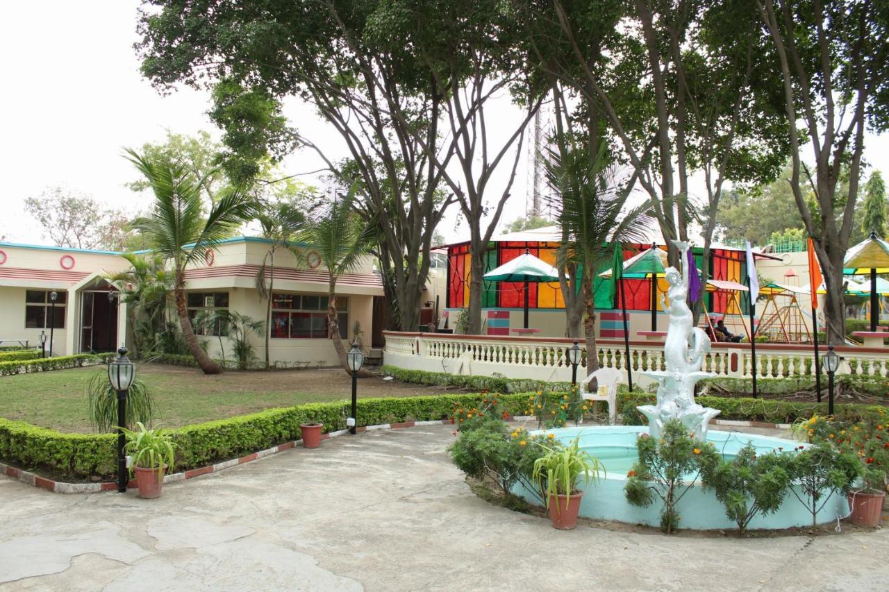 Fun And Food Resort & Holidays Harsola Esterno foto